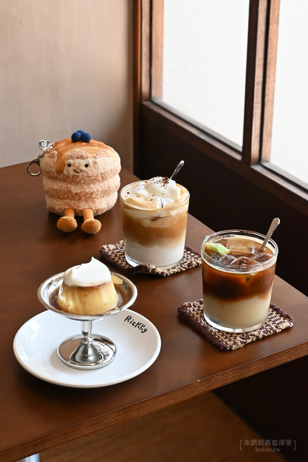 高雄咖啡廳｜Rickky．中央公園站絕美花園秘境．知名RAN CAF&Eacute;新品牌 @朱寶妮美食隨筆