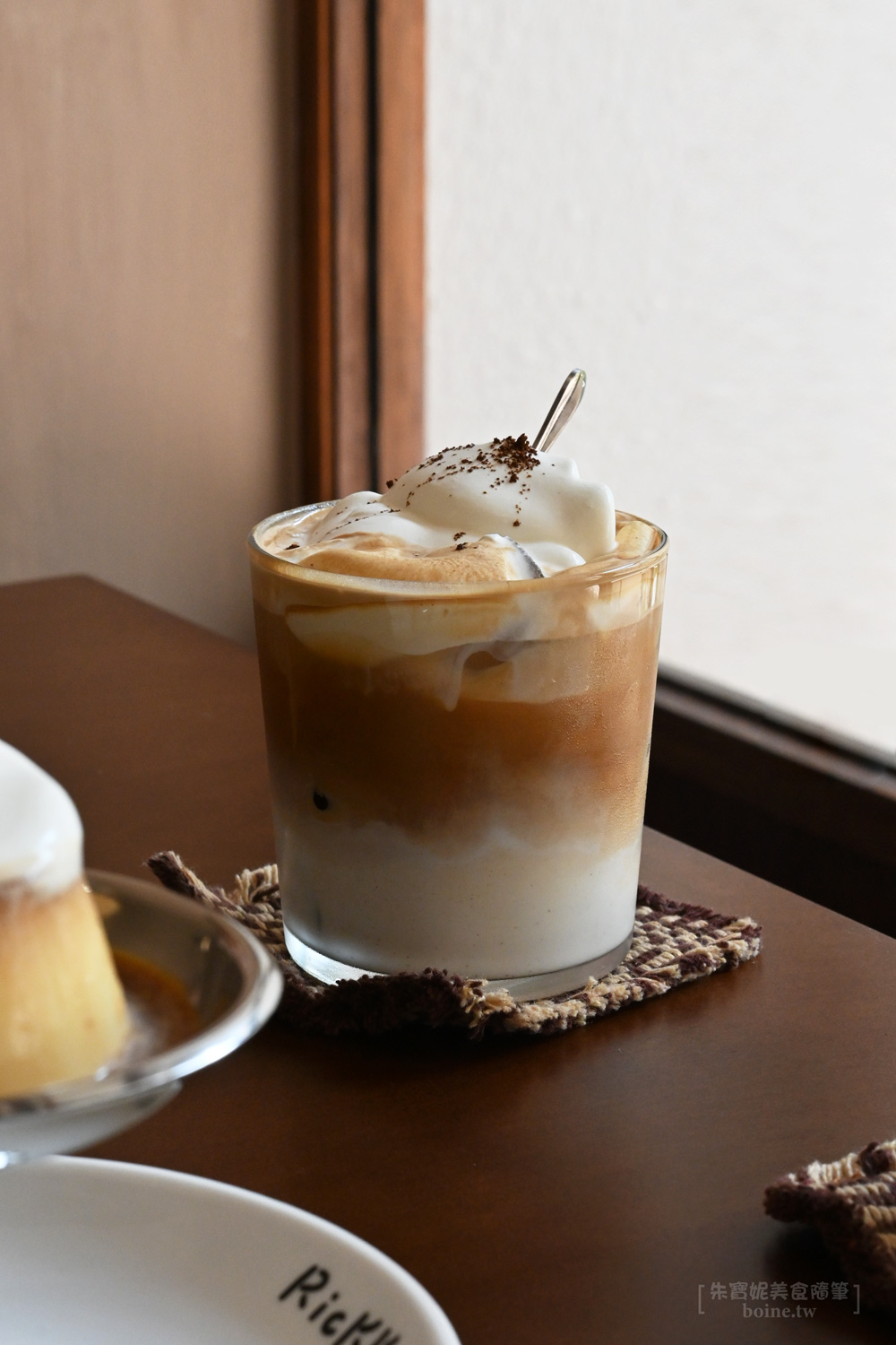 高雄咖啡廳｜Rickky．中央公園站絕美花園秘境．知名RAN CAF&Eacute;新品牌 @朱寶妮美食隨筆