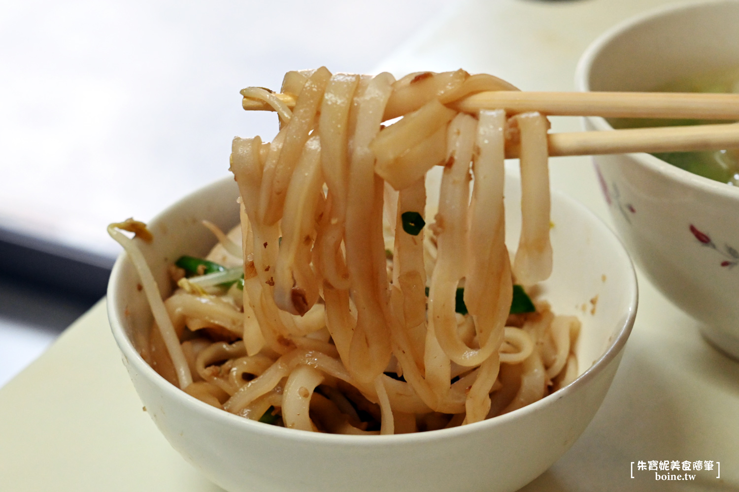 福記餛飩｜民族夜市必吃百年老店．入選屏東100碗的排隊美食 @朱寶妮美食隨筆