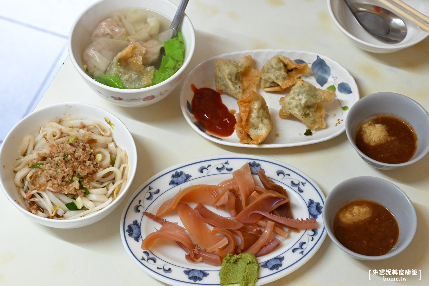 福記餛飩｜民族夜市必吃百年老店．入選屏東100碗的排隊美食 @朱寶妮美食隨筆