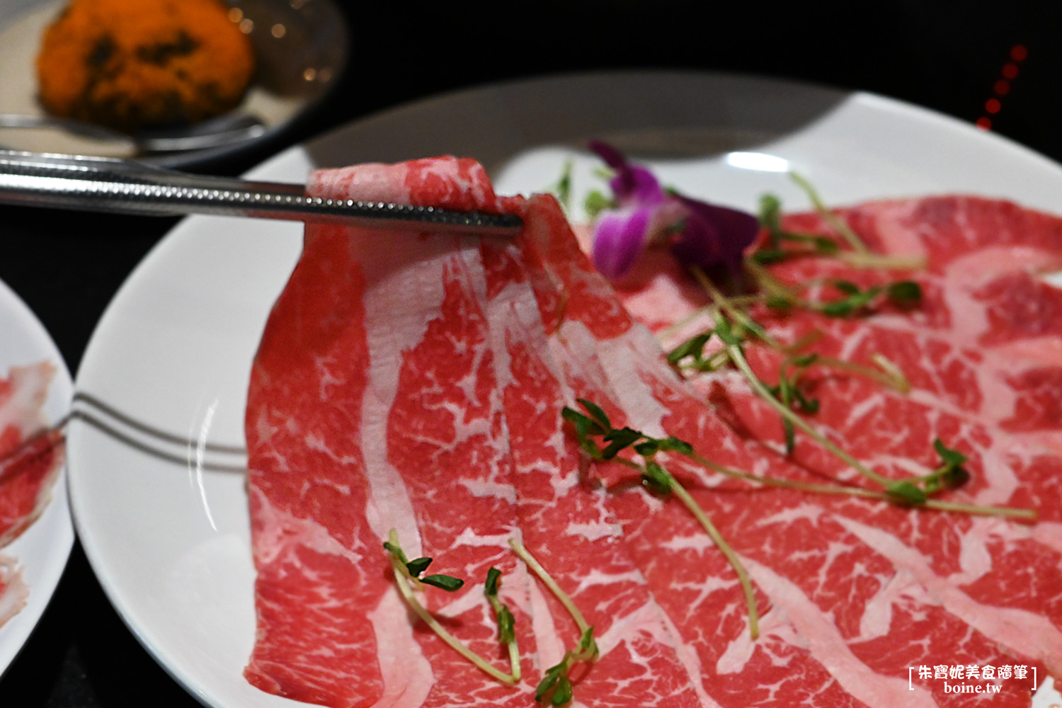 台北美食｜本鼎堂台式漢方麻辣鍋．溫潤雞湯鍋也很強．迪化街聚餐推薦 @朱寶妮美食隨筆