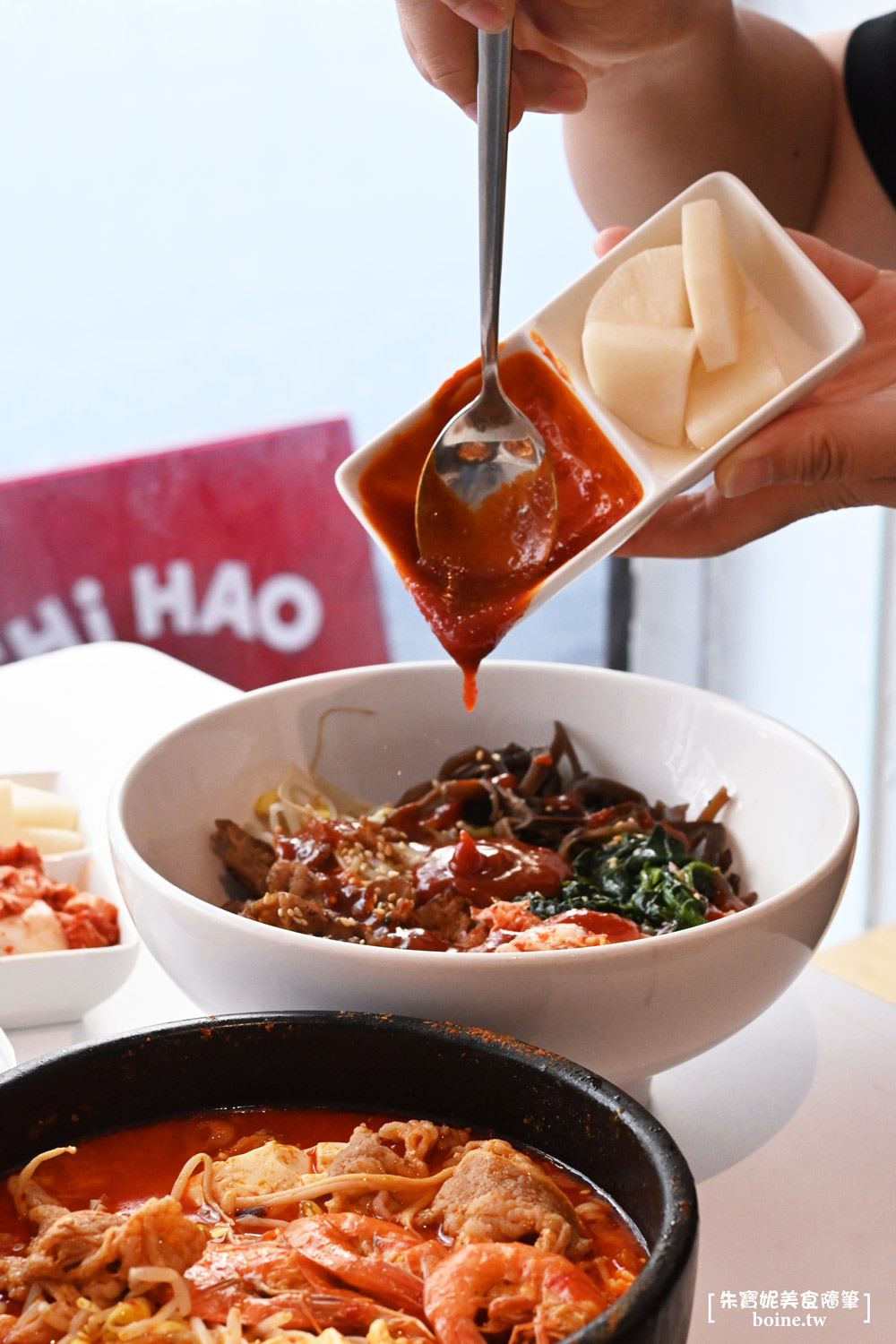 內湖美食｜七號韓食．西湖站超人氣餐館，單人爽吃香辣豆腐鍋 @朱寶妮美食隨筆