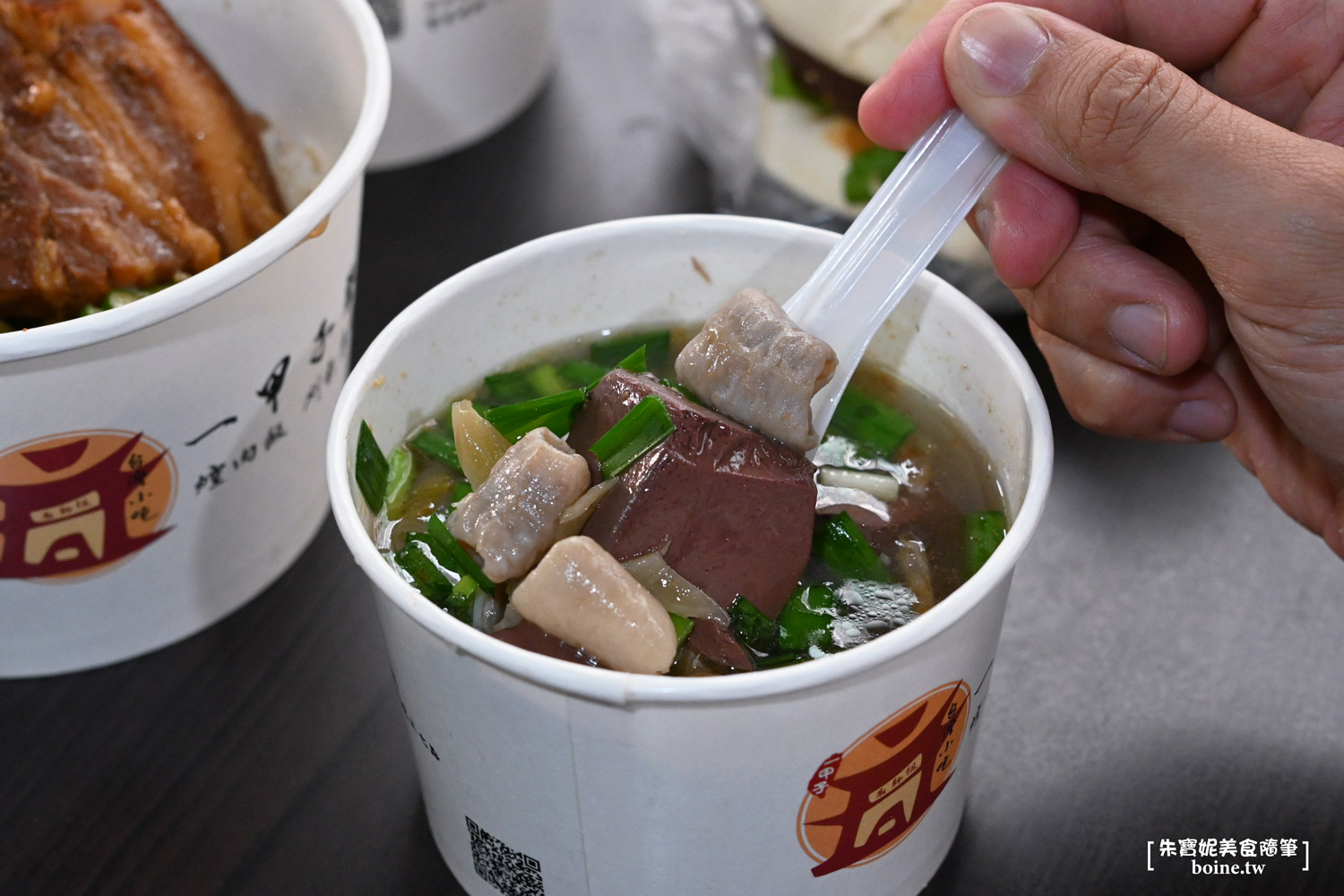 一甲子餐飲｜邪惡肥嫩控肉刈包！西門町祖師廟旁的米其林排隊美食 @朱寶妮美食隨筆