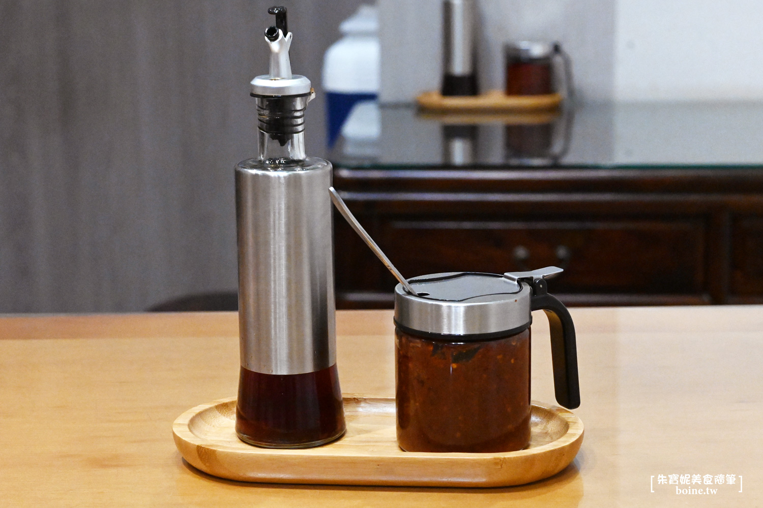 瑪吉臭豆腐|台北寧夏夜市美食.酥鬆不油.連外國人都驚豔的味道! @朱寶妮美食隨筆 瑪吉臭豆腐|台北寧夏夜市美食.酥鬆不油.連外國人都驚豔的味道! @朱寶妮美食隨筆