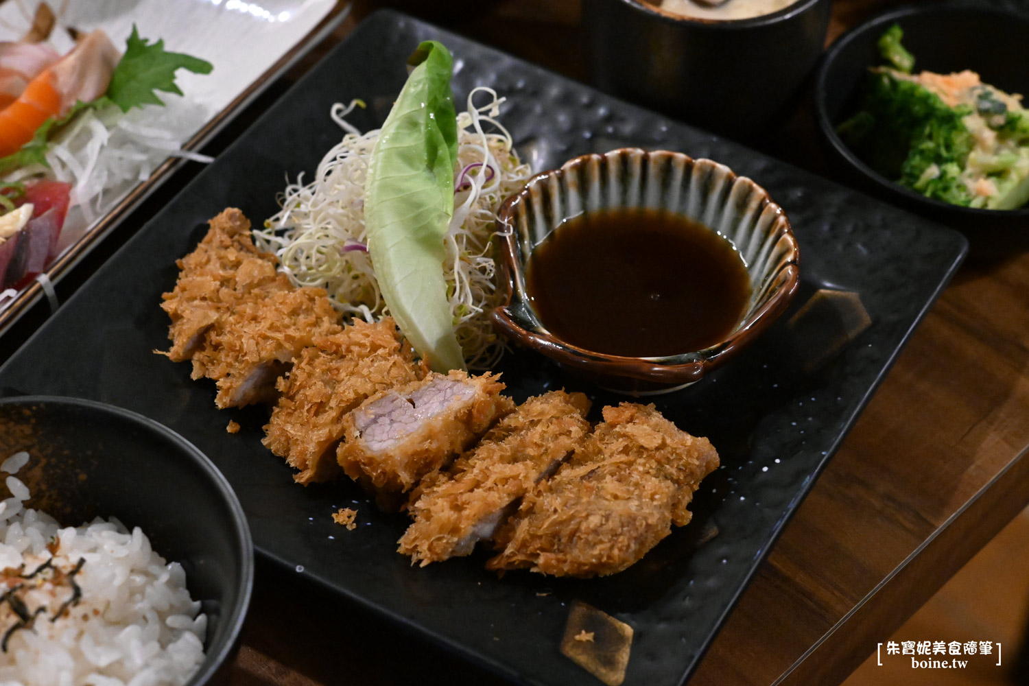 小六食堂｜行天宮必吃老字號！生魚片新鮮厚實，台北平價日料 @朱寶妮美食隨筆