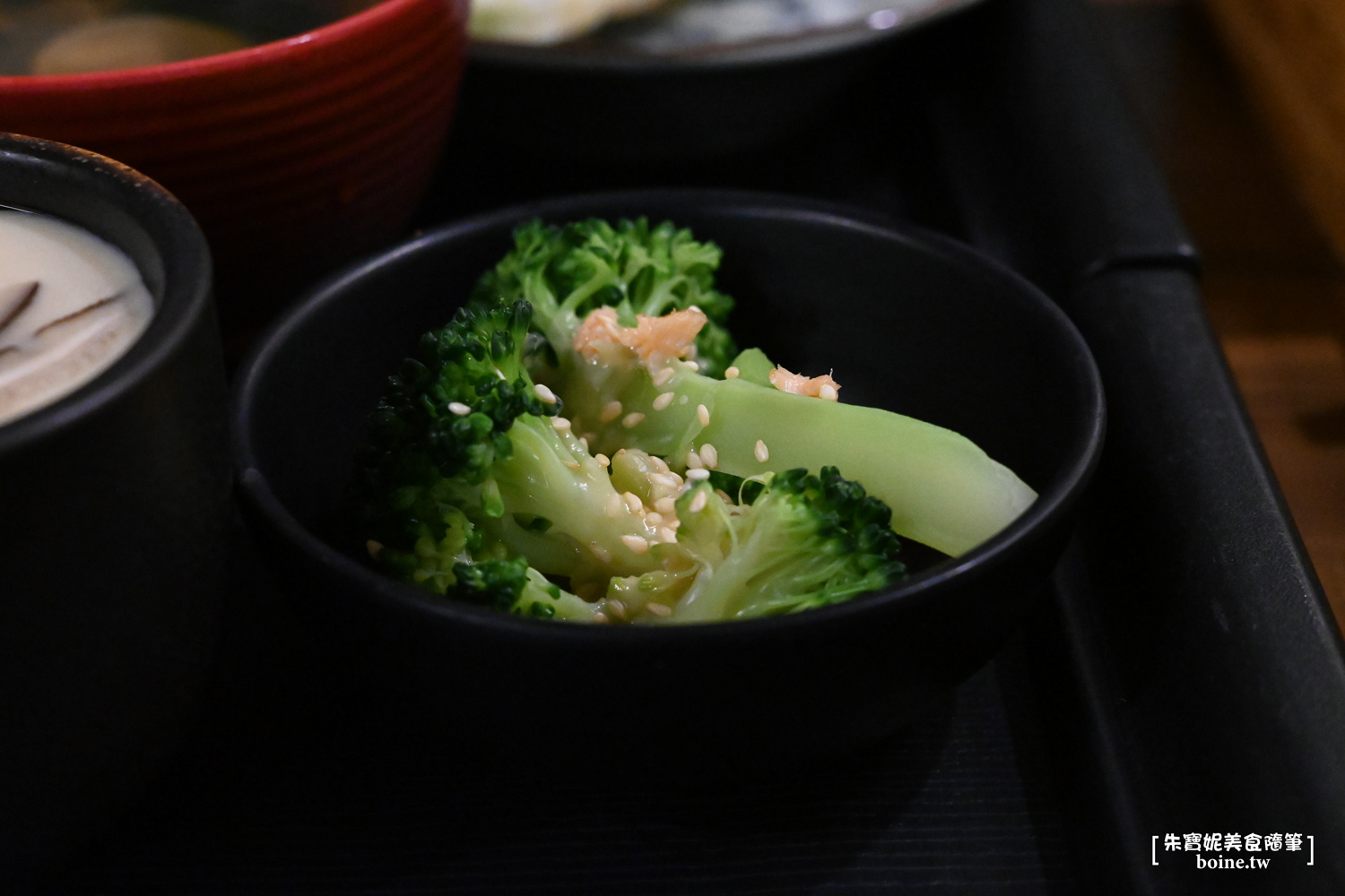 小六食堂｜行天宮必吃老字號！生魚片新鮮厚實，台北平價日料 @朱寶妮美食隨筆