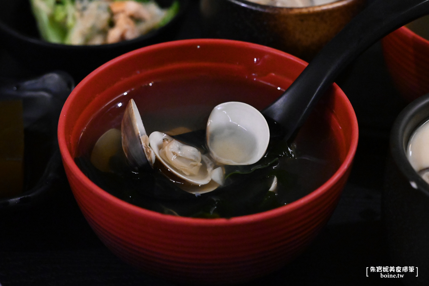 小六食堂｜行天宮必吃老字號！生魚片新鮮厚實，台北平價日料 @朱寶妮美食隨筆