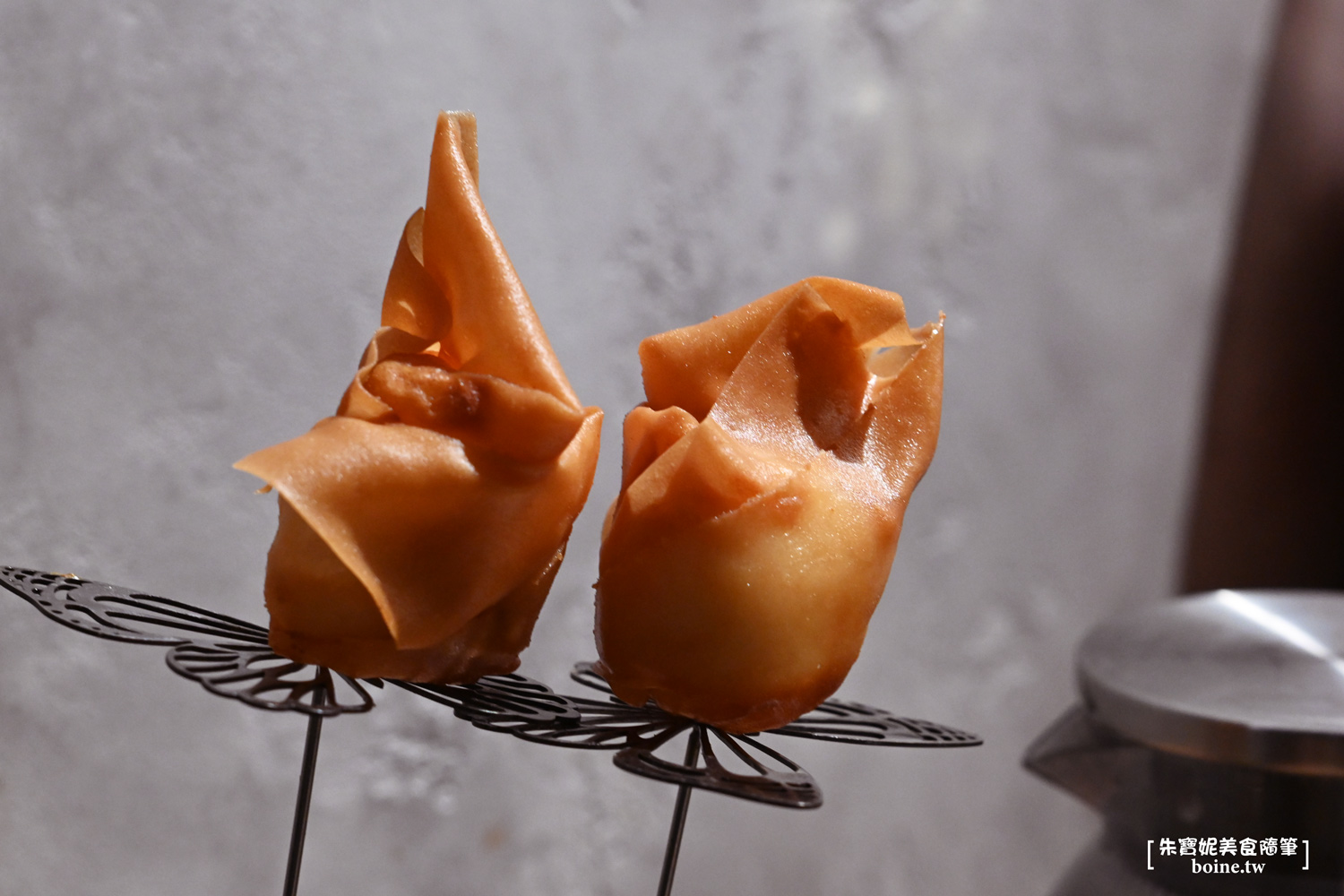 小杜麵館｜港星杜汶澤插旗東區．呈現道地港式風味．忠孝復興美食推薦 @朱寶妮美食隨筆