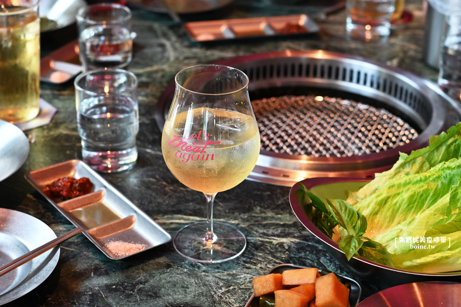 高雄燒肉｜高流Meat Cute新開幕！國秀小料理這裡有，獨享港灣美景第一排 @朱寶妮美食隨筆