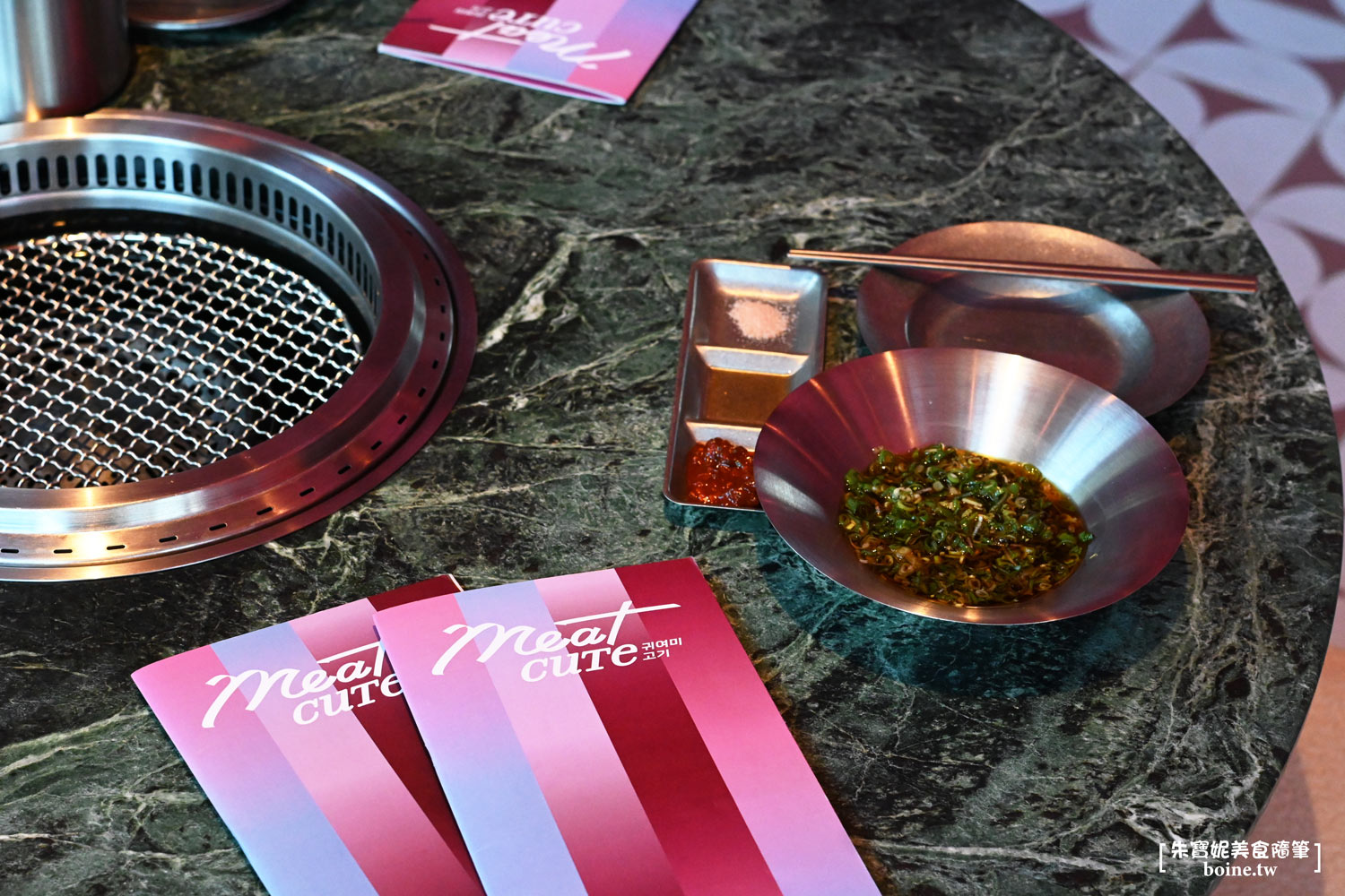 高雄燒肉｜高流Meat Cute新開幕！國秀小料理這裡有，獨享港灣美景第一排 @朱寶妮美食隨筆