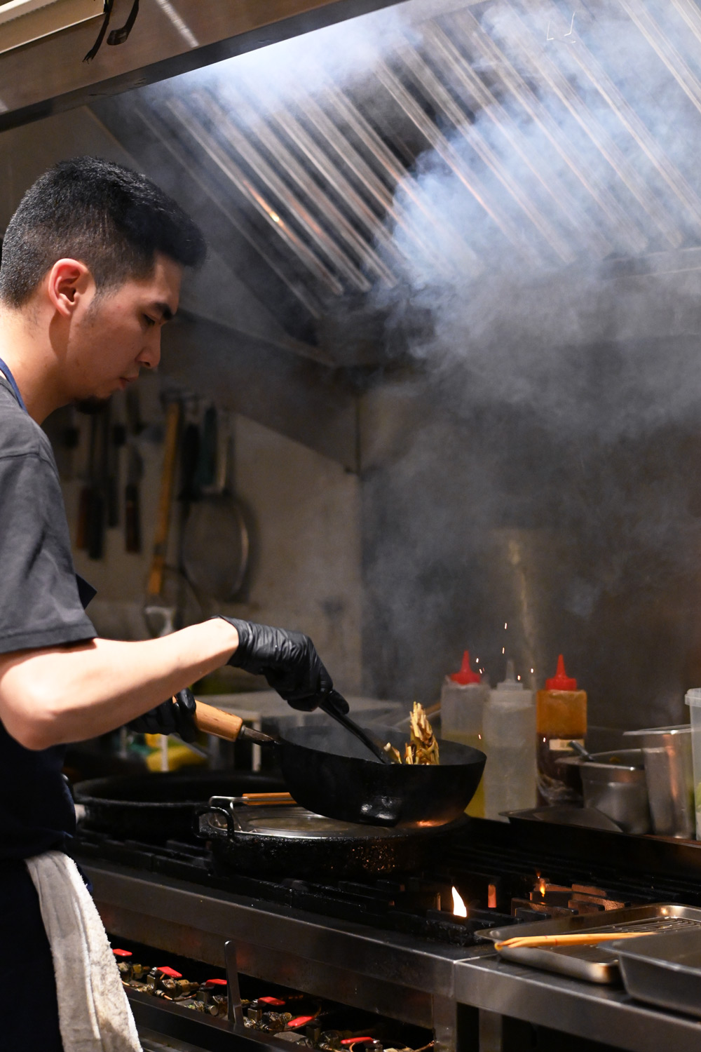雙連站美食｜福餃FUKGYO．中山區人氣宵夜．爆量香菜煎餃太過癮 @朱寶妮美食隨筆