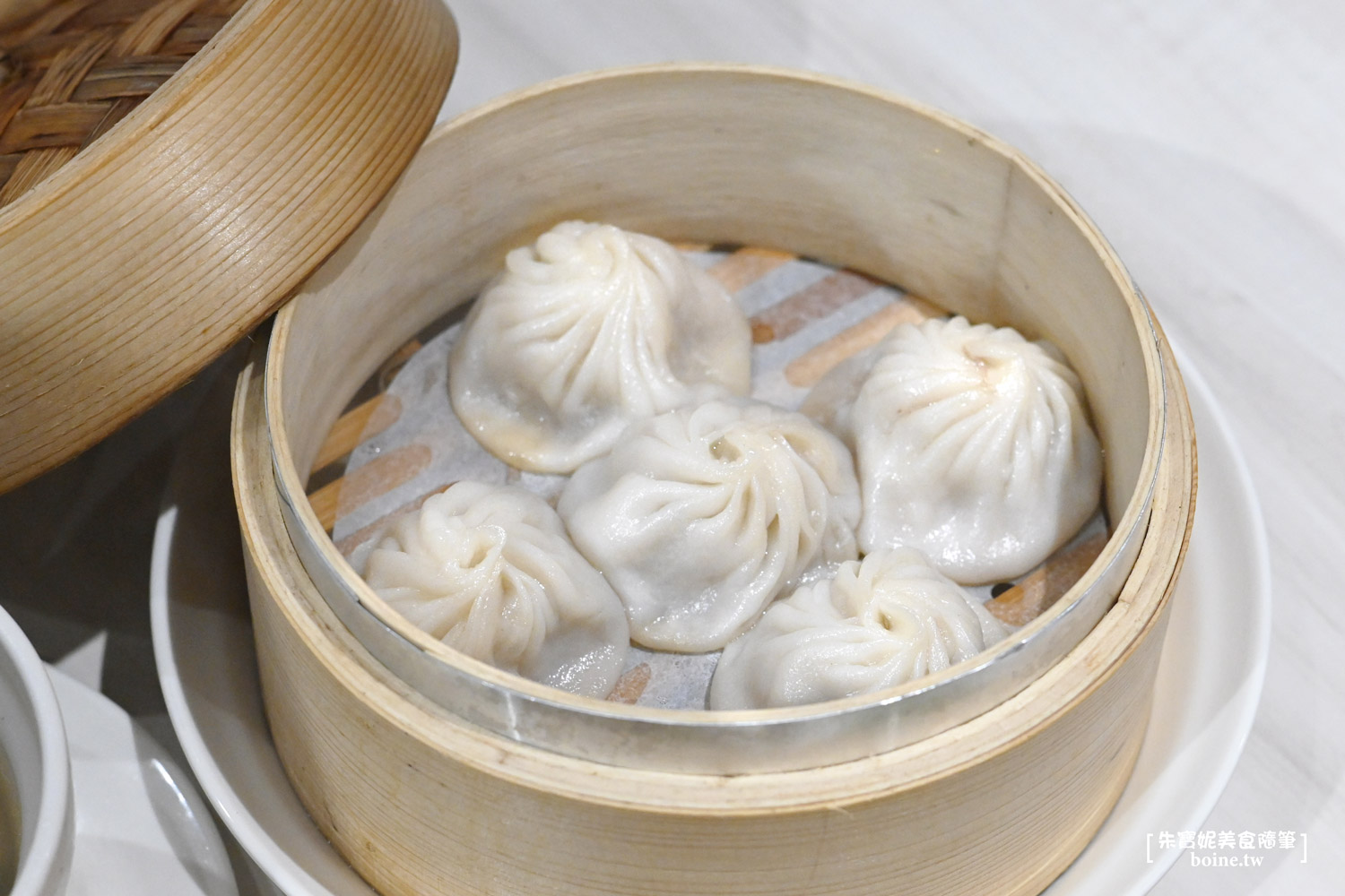 板橋美食|芯豐潮.不輸鼎泰豐的排骨蛋炒飯.在地人天天報到 @朱寶妮美食隨筆 板橋美食|芯豐潮.不輸鼎泰豐的排骨蛋炒飯.在地人天天報到 @朱寶妮美食隨筆