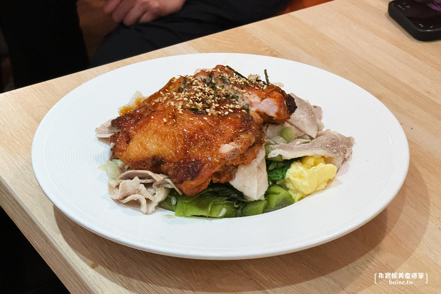 雙連美食｜金沐子健康餐盒．台北超人氣便當．馬偕醫院旁的排隊名店 @朱寶妮美食隨筆
