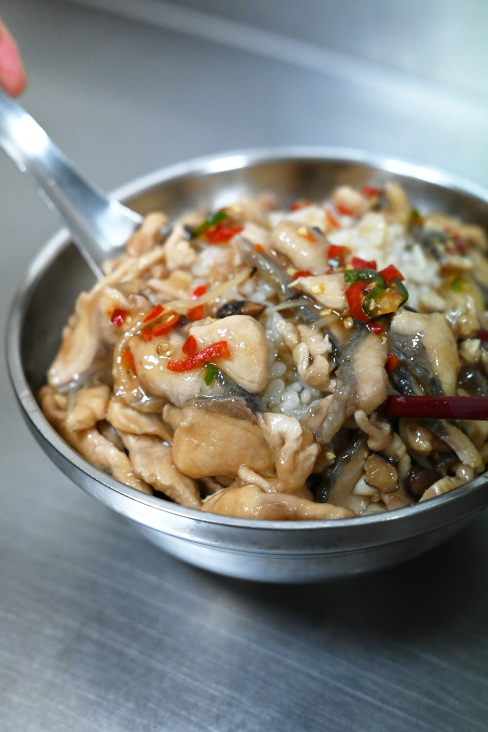 三重美食｜台南林無刺虱目魚．在地人私藏美食．韓國名廚白種元也推薦 @朱寶妮美食隨筆