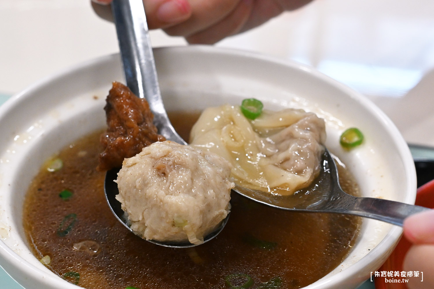 宜蘭美食｜湯城麵食．美女二代闆娘很孝順．在地20年老味道 @朱寶妮美食隨筆