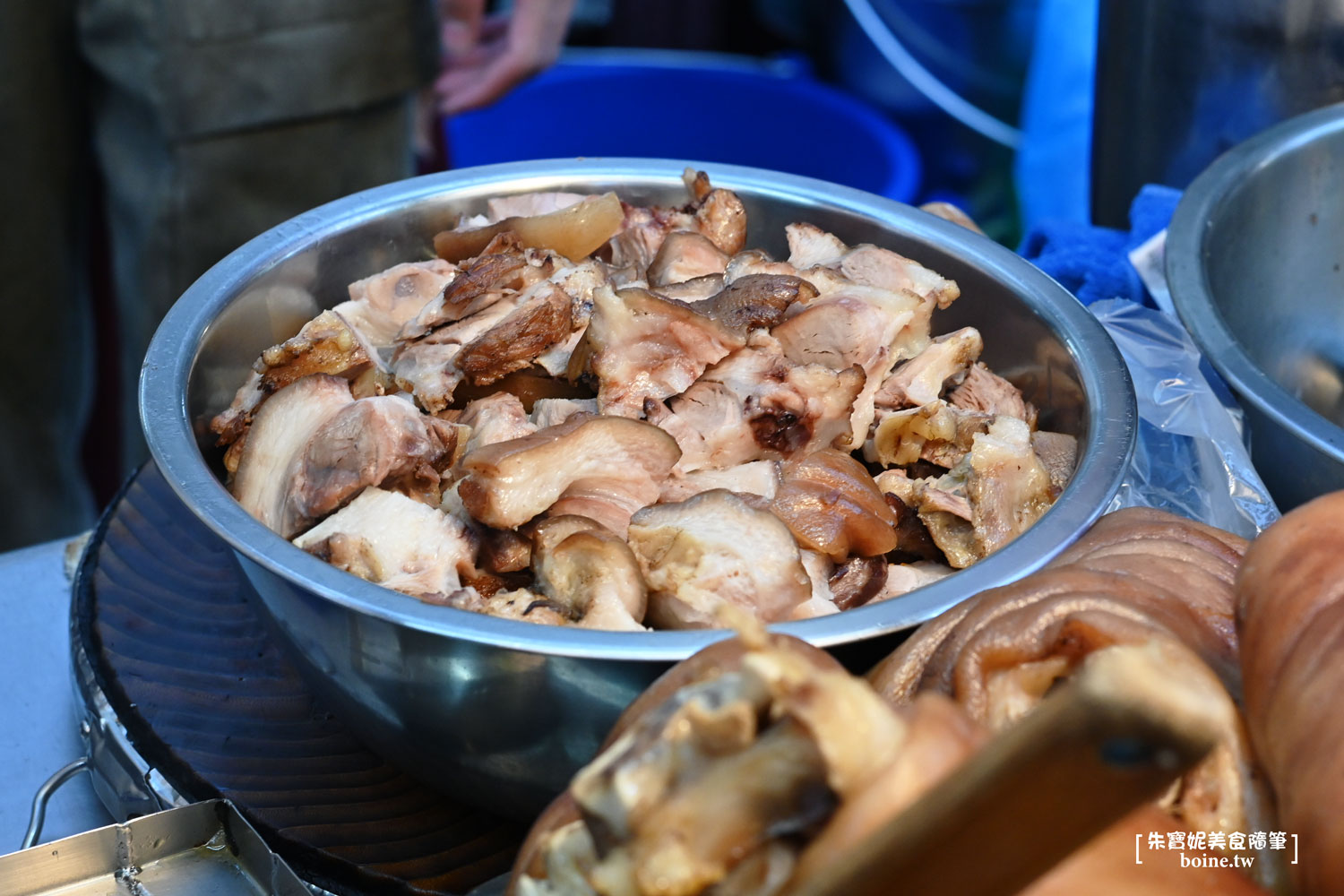 曾記當歸豬腳麵線｜台北雙城夜市排隊美食．肉質彈牙湯頭會回甘 @朱寶妮美食隨筆