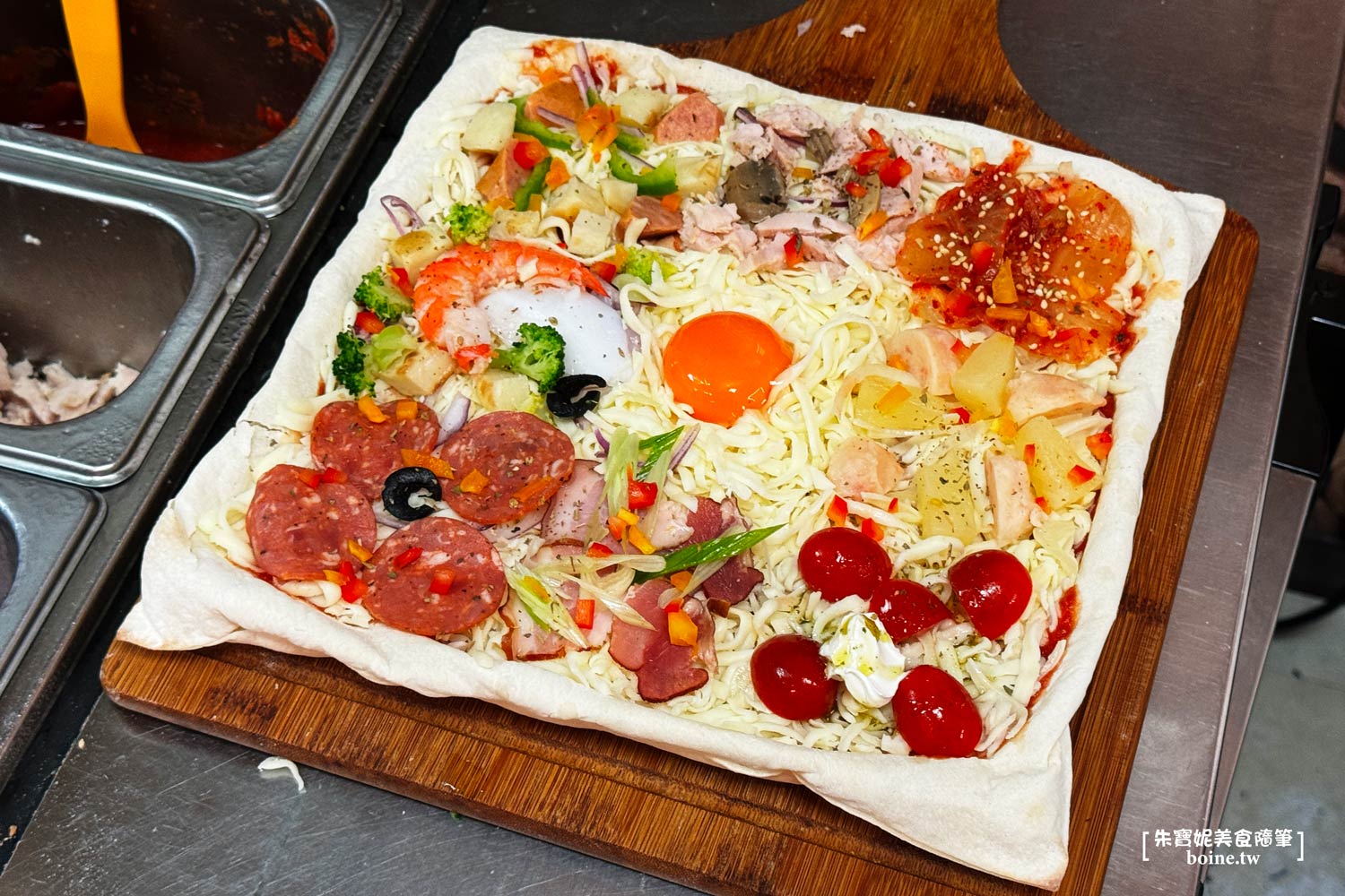 士林美食｜愛披薩ipizza．九宮格專治選擇障礙．餅皮好脆劍潭站走路就到 @朱寶妮美食隨筆