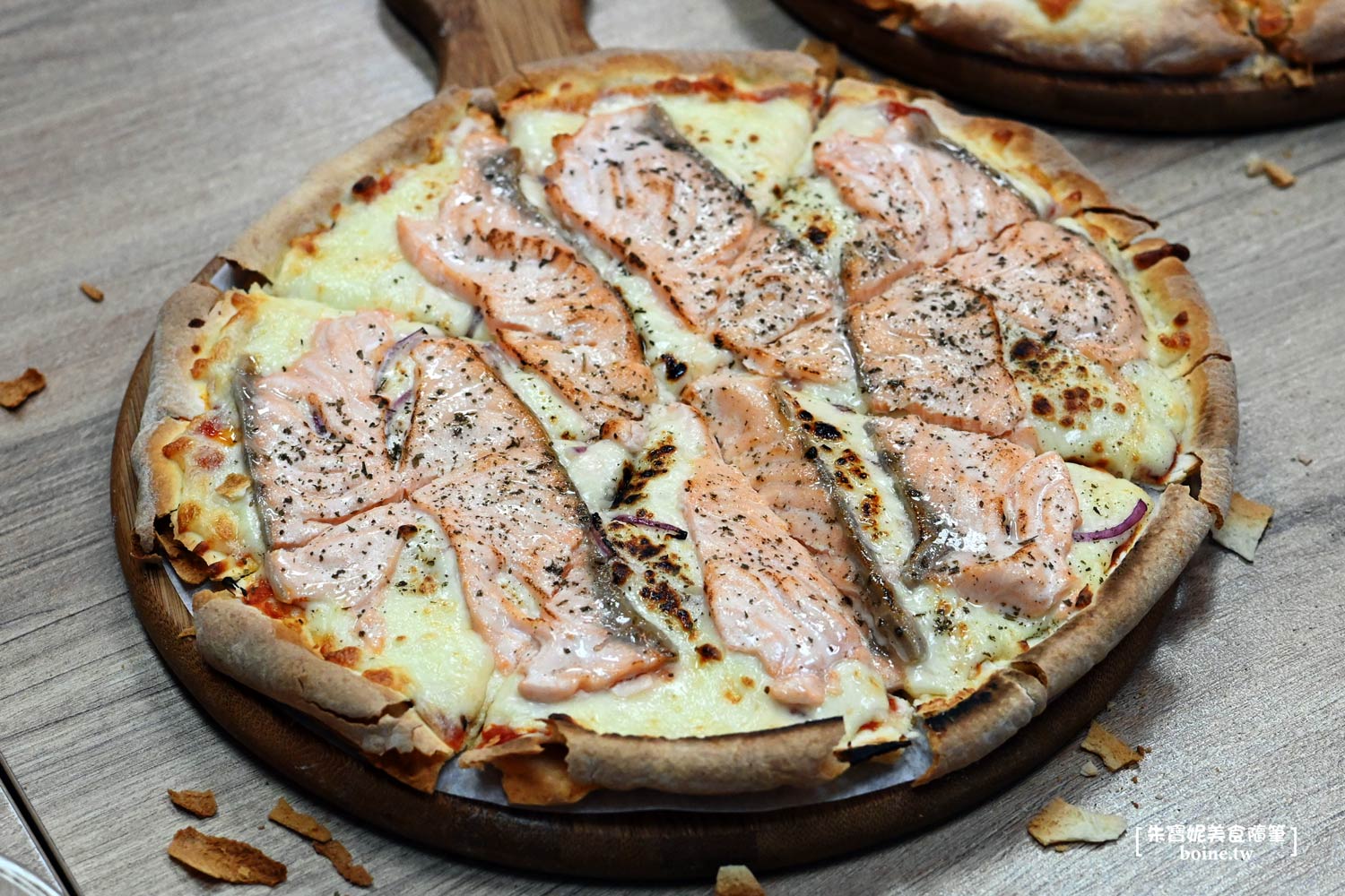 士林美食｜愛披薩ipizza．九宮格專治選擇障礙．餅皮好脆劍潭站走路就到 @朱寶妮美食隨筆