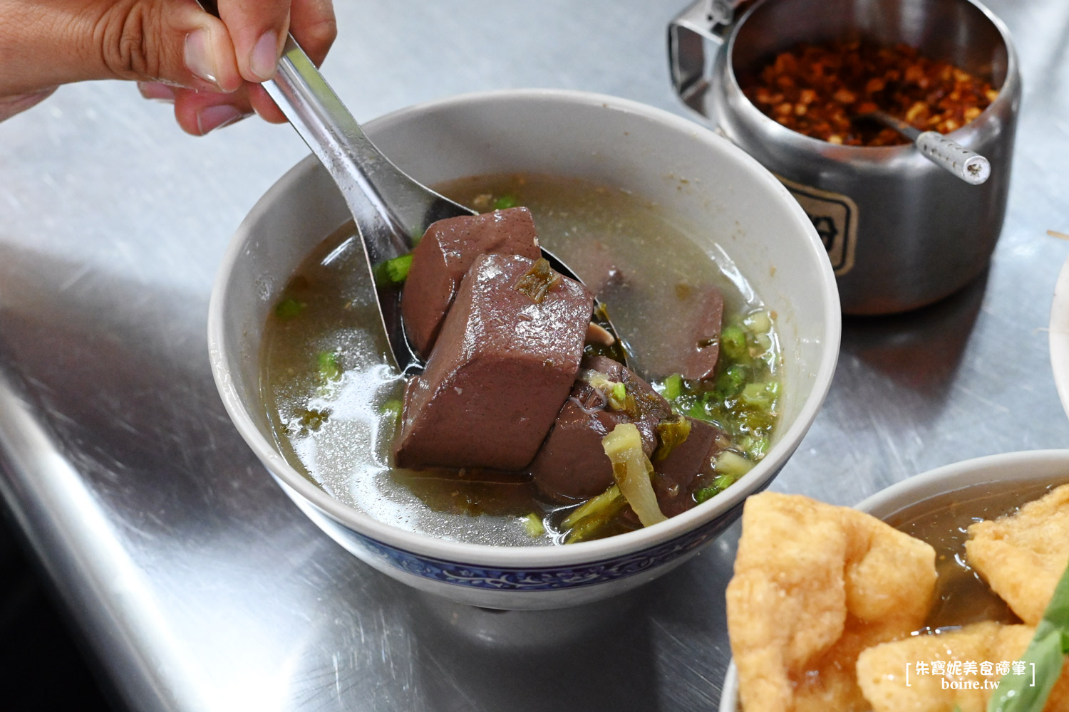 雙連美食｜企鵝文肉羹店．老台北必吃的巷口美食．連米其林廚師都推薦 @朱寶妮美食隨筆